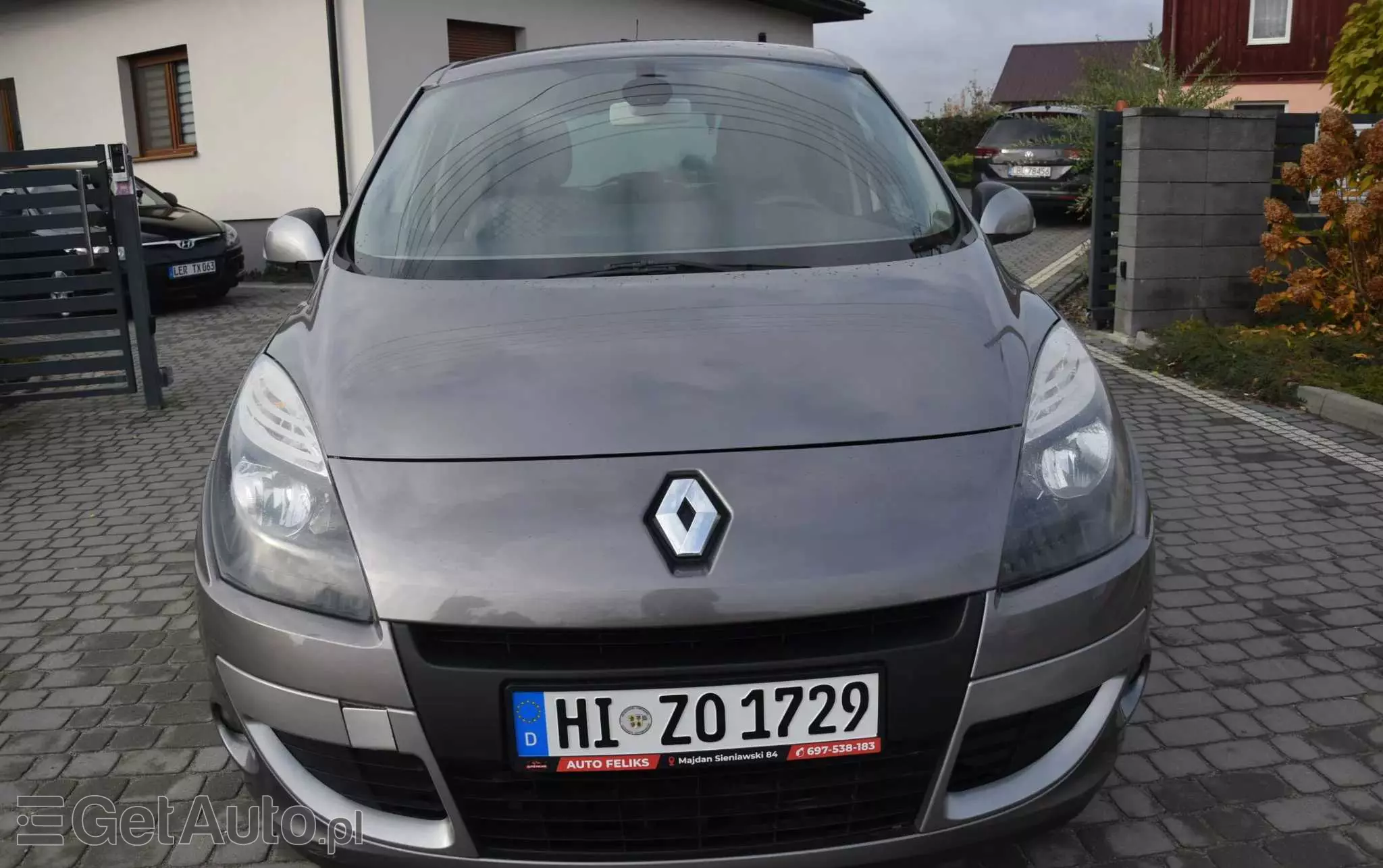 RENAULT Scenic 