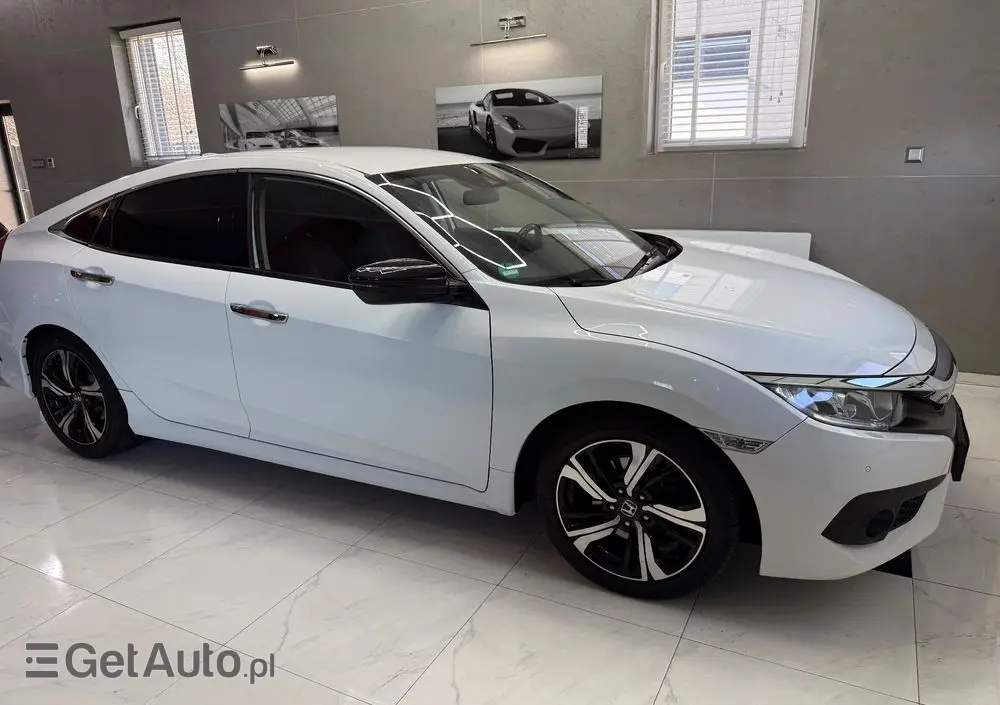 HONDA Civic 1.5 i-VTEC Turbo CVT Prestige
