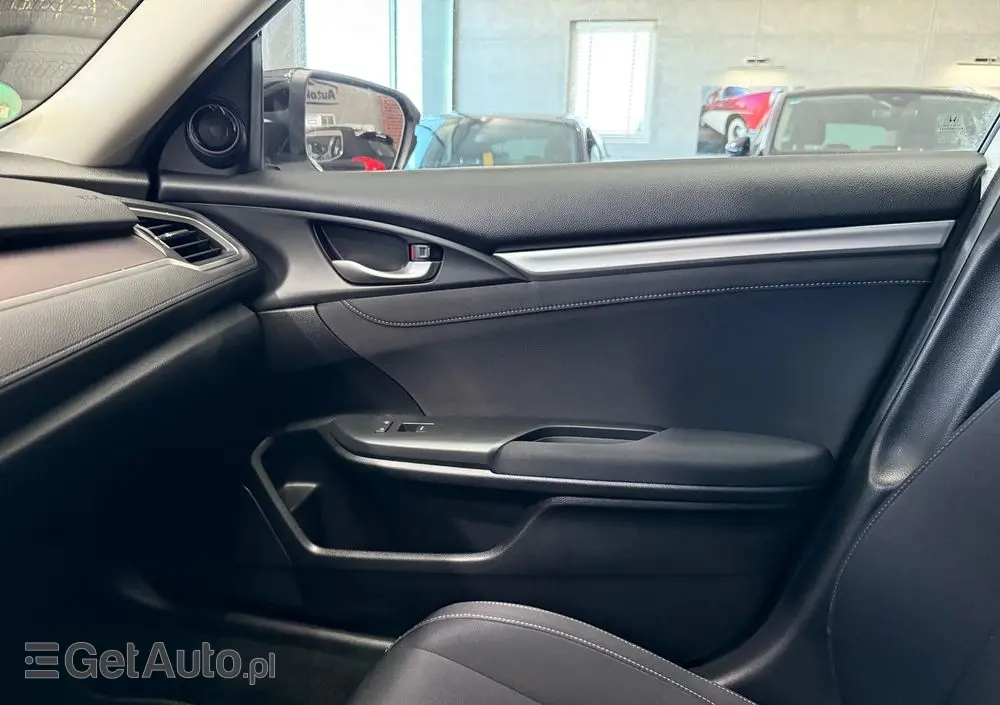 HONDA Civic 1.5 i-VTEC Turbo CVT Prestige