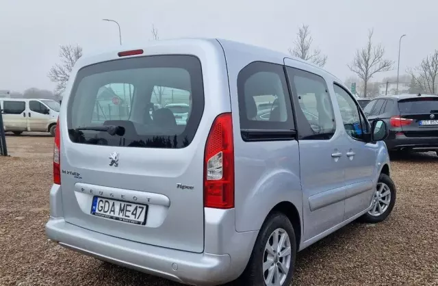 PEUGEOT Partner 