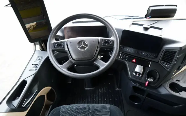 MERCEDES-BENZ ACTROS 1845 / BIG SPACE / 2020 / PO KONTRAKCIE SERWISOWYM 