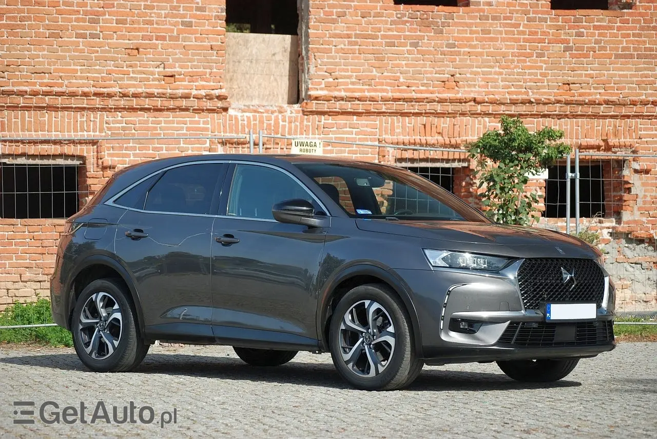 DS. AUTOMOBILES DS7 Crossback Grand Chic EAT