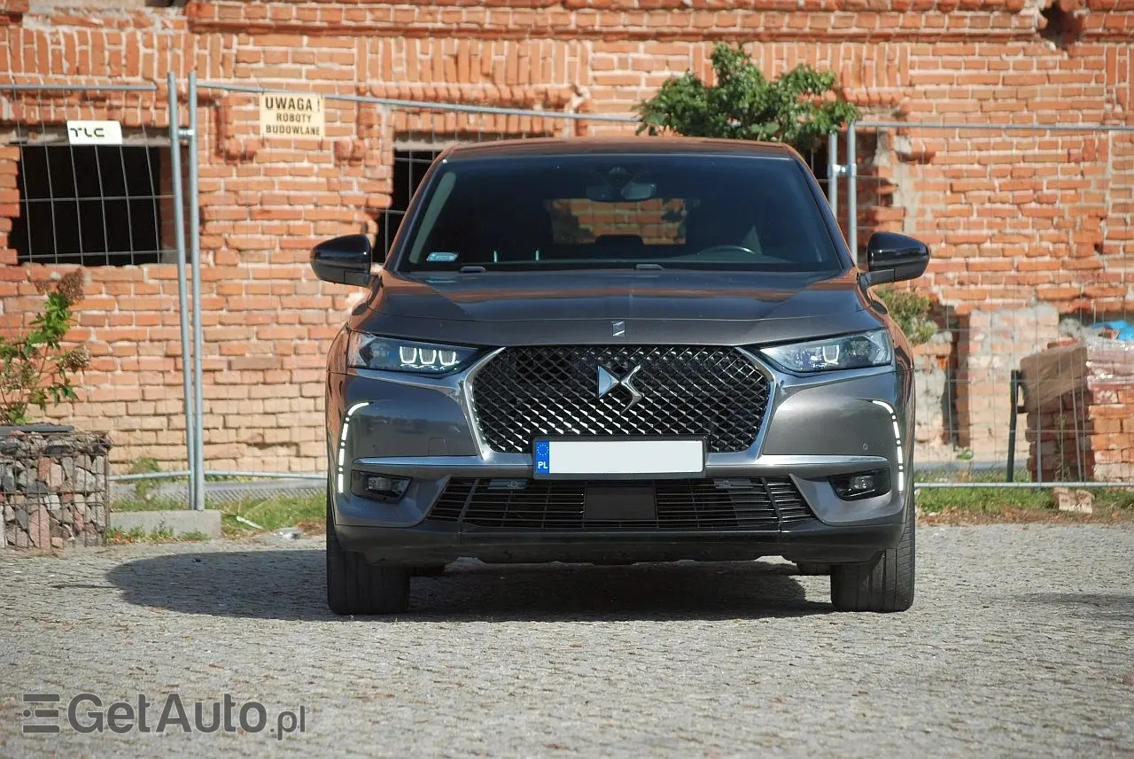 DS. AUTOMOBILES DS7 Crossback Grand Chic EAT