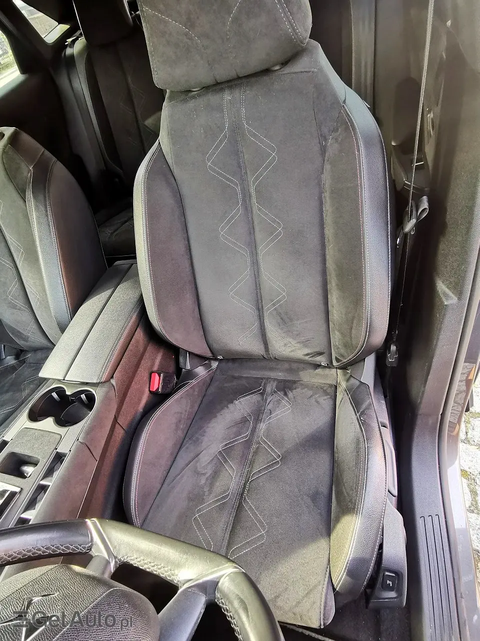 DS. AUTOMOBILES DS7 Crossback Grand Chic EAT