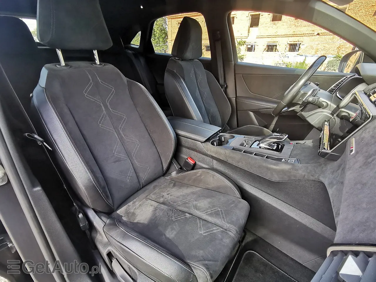 DS. AUTOMOBILES DS7 Crossback Grand Chic EAT