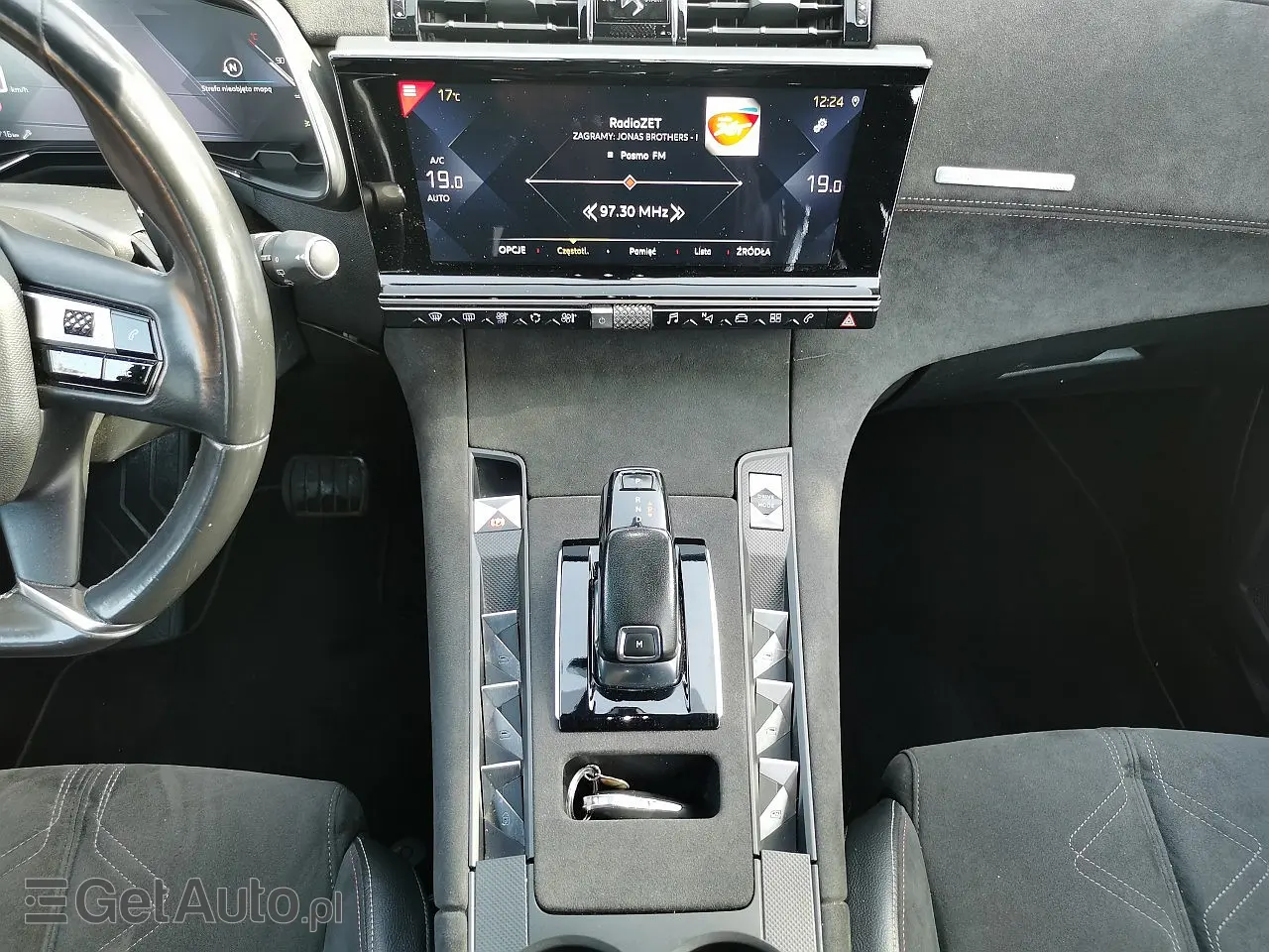 DS. AUTOMOBILES DS7 Crossback Grand Chic EAT