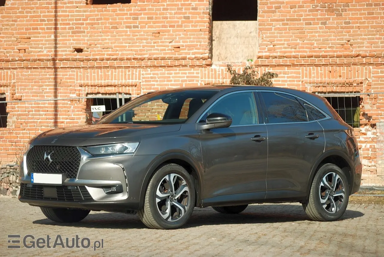 DS. AUTOMOBILES DS7 Crossback Grand Chic EAT