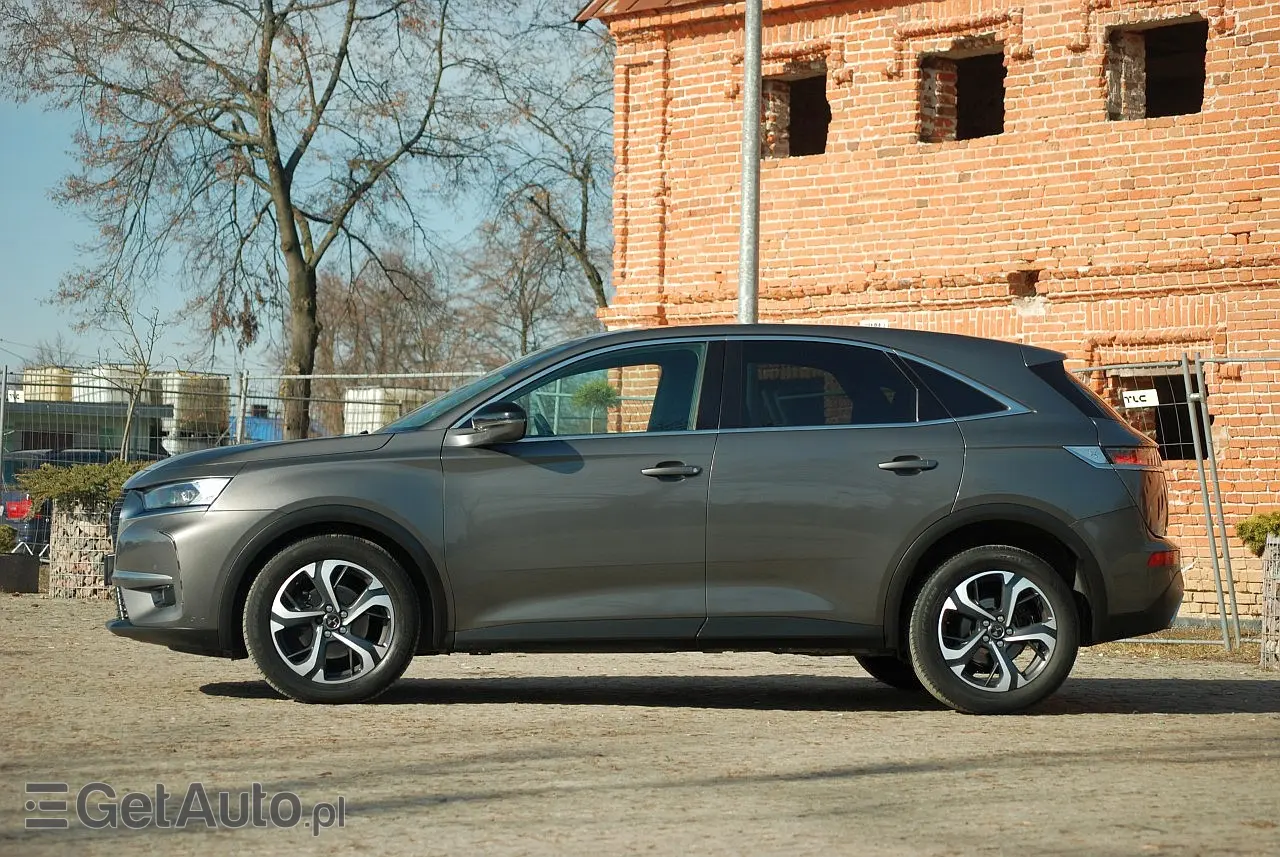 DS. AUTOMOBILES DS7 Crossback Grand Chic EAT
