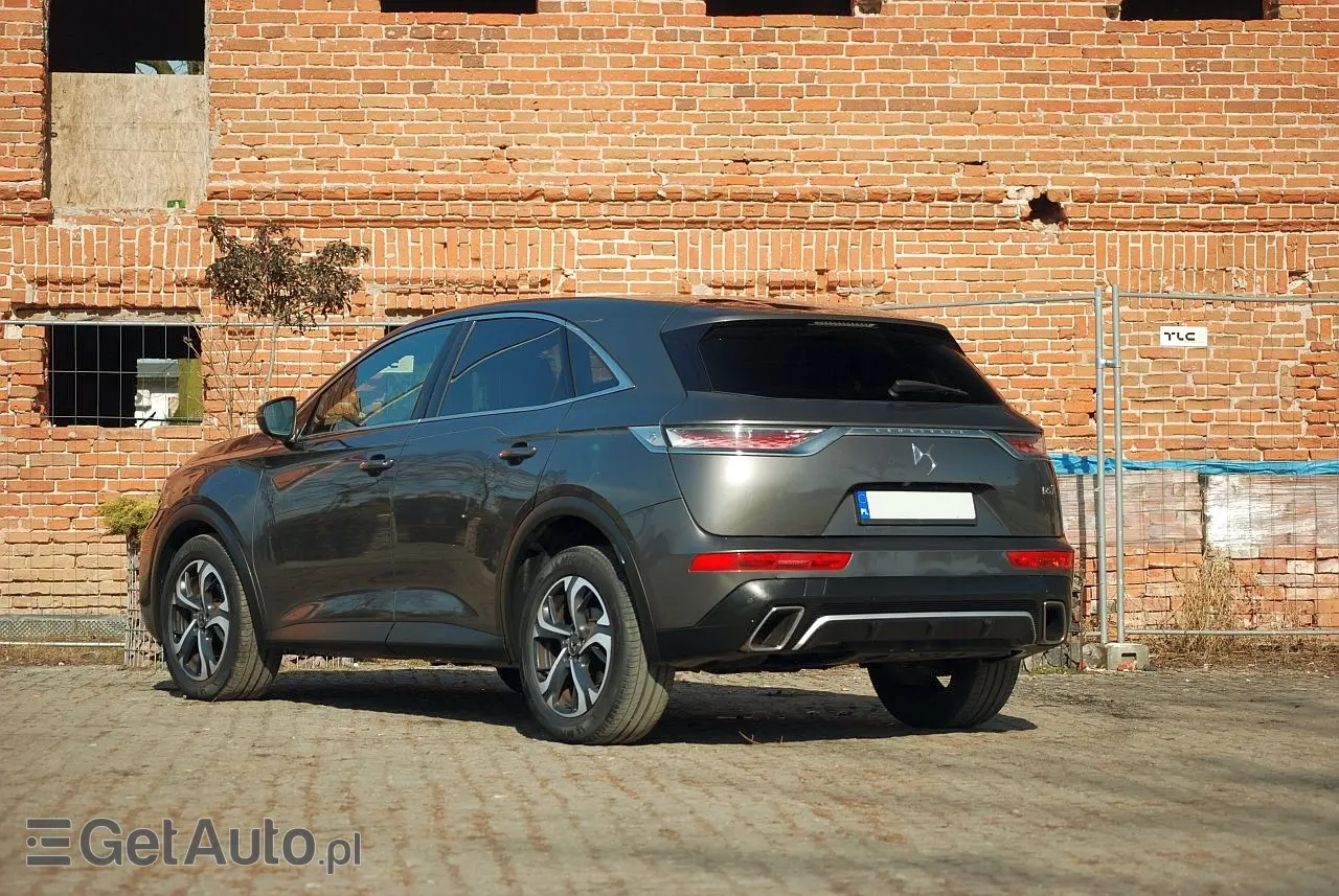 DS. AUTOMOBILES DS7 Crossback Grand Chic EAT