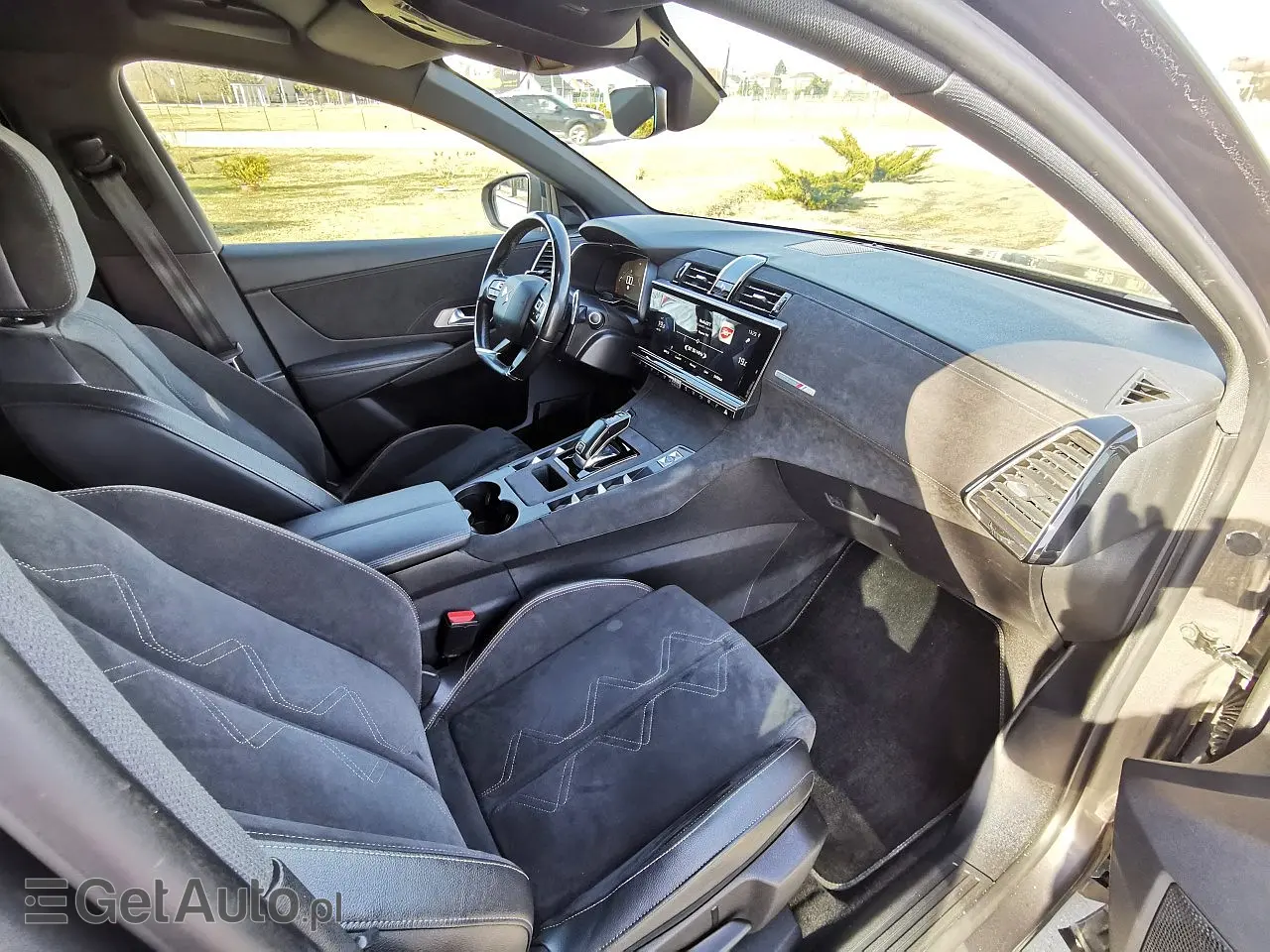 DS. AUTOMOBILES DS7 Crossback Grand Chic EAT