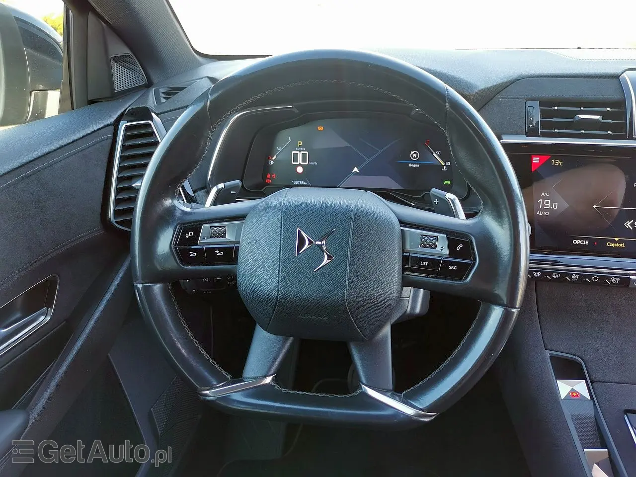 DS. AUTOMOBILES DS7 Crossback Grand Chic EAT