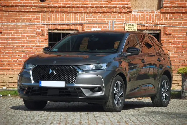 DS. AUTOMOBILES DS7 Crossback Grand Chic EAT