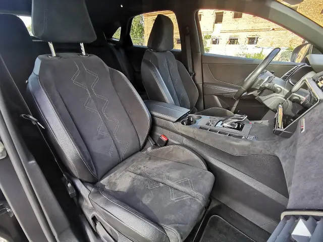 DS. AUTOMOBILES DS7 Crossback Grand Chic EAT