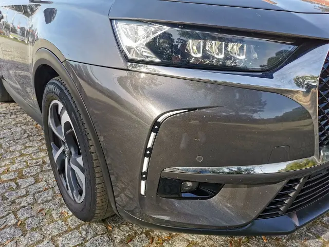 DS. AUTOMOBILES DS7 Crossback Grand Chic EAT