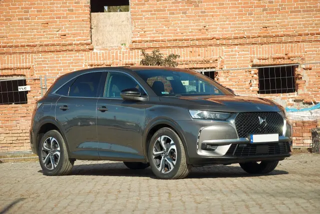 DS. AUTOMOBILES DS7 Crossback Grand Chic EAT