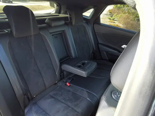 DS. AUTOMOBILES DS7 Crossback Grand Chic EAT