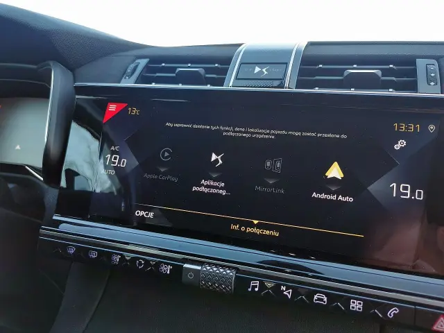 DS. AUTOMOBILES DS7 Crossback Grand Chic EAT