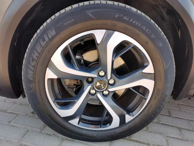 DS. AUTOMOBILES DS7 Crossback Grand Chic EAT