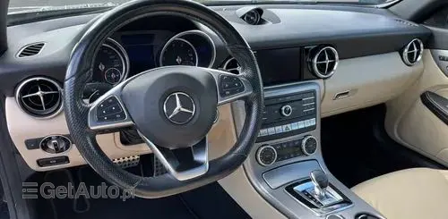 MERCEDES-BENZ SLC 