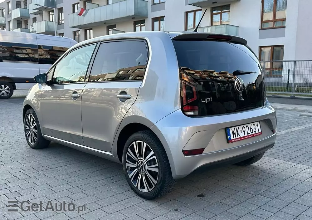 VOLKSWAGEN Up! 1.0 Black Style