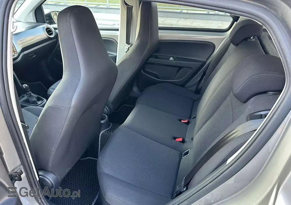 VOLKSWAGEN Up! 1.0 Black Style