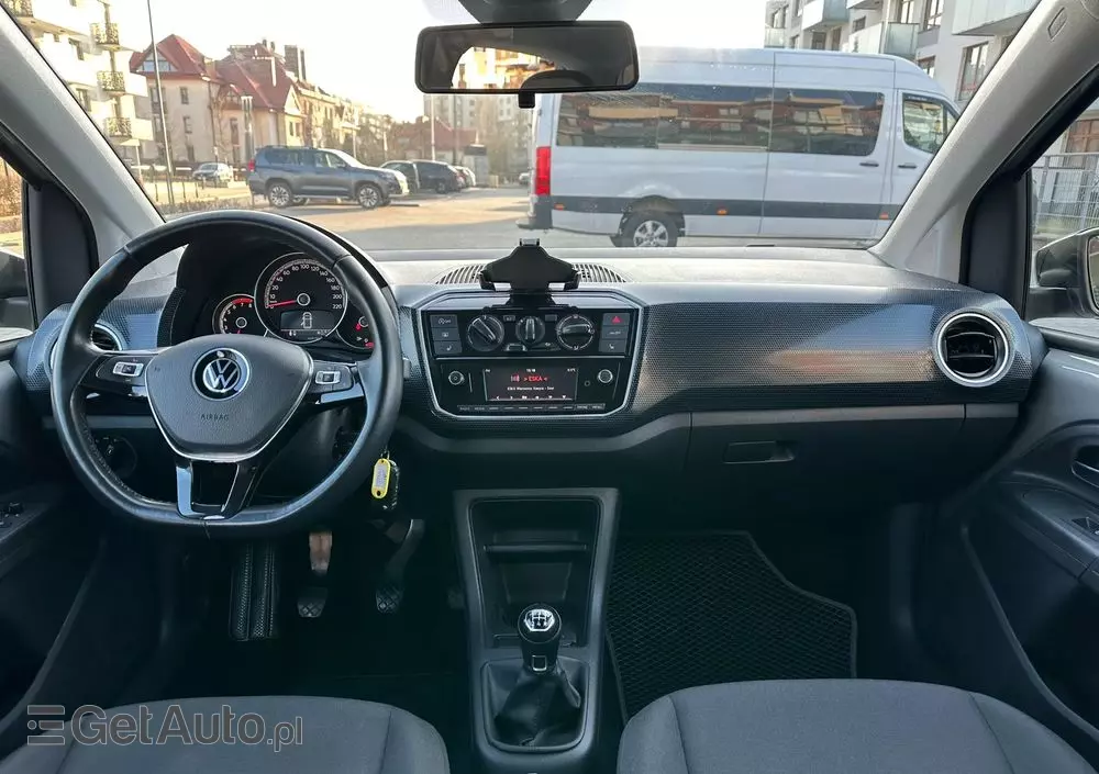 VOLKSWAGEN Up! 1.0 Black Style