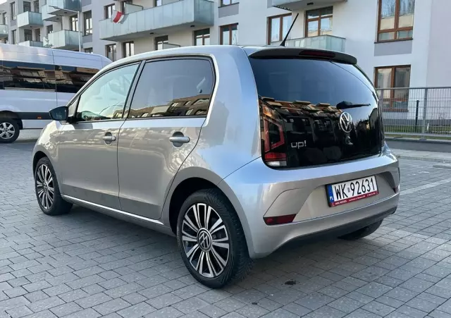 VOLKSWAGEN Up! 1.0 Black Style