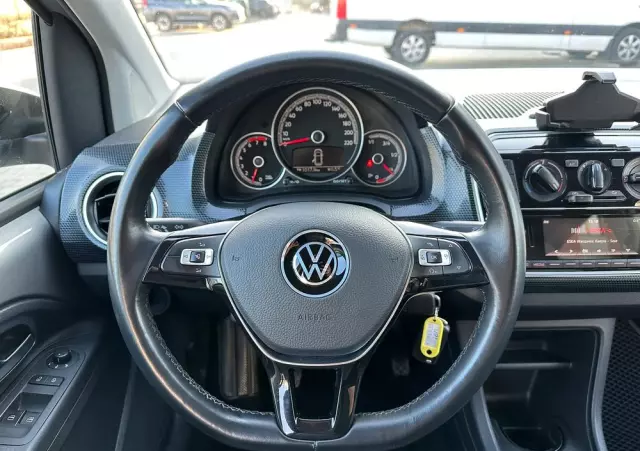 VOLKSWAGEN Up! 1.0 Black Style