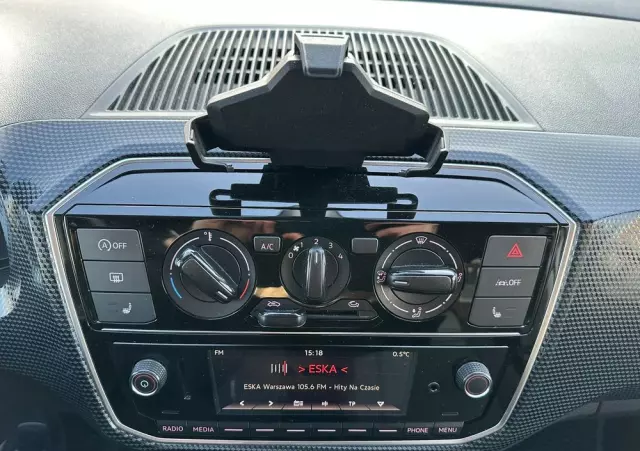 VOLKSWAGEN Up! 1.0 Black Style