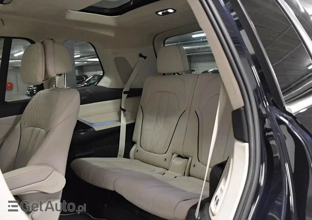 BMW X7 M50i sport