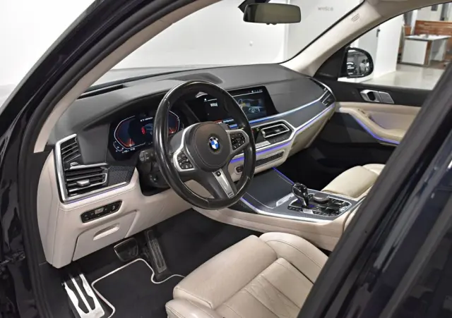 BMW X7 M50i sport