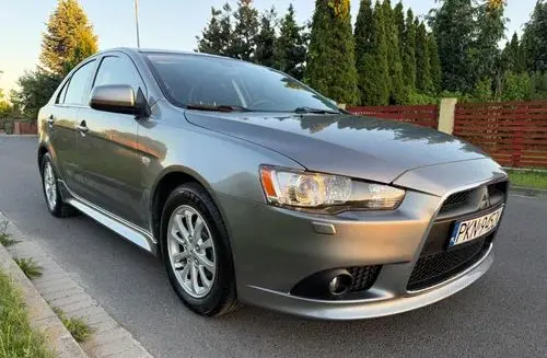MITSUBISHI Lancer 