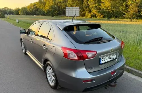 MITSUBISHI Lancer 
