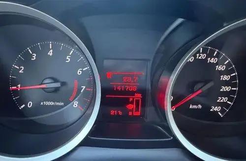MITSUBISHI Lancer 
