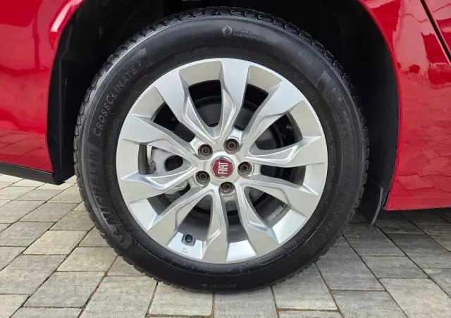 FIAT Tipo 1.4 16v Lounge EU6d