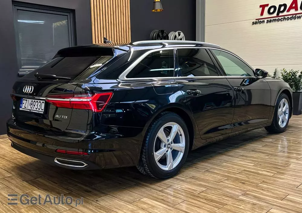 AUDI A6 Avant 40 TDI S tronic