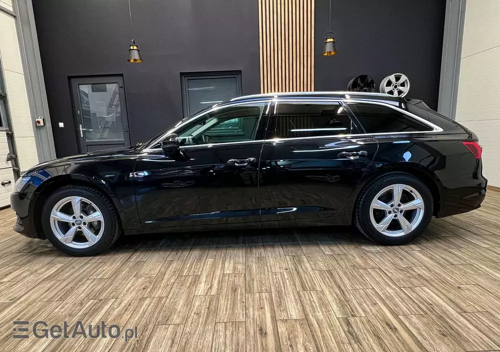 AUDI A6 Avant 40 TDI S tronic