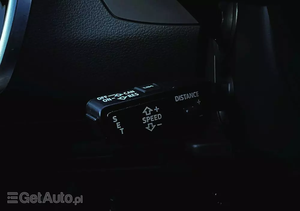 AUDI A6 Avant 40 TDI S tronic