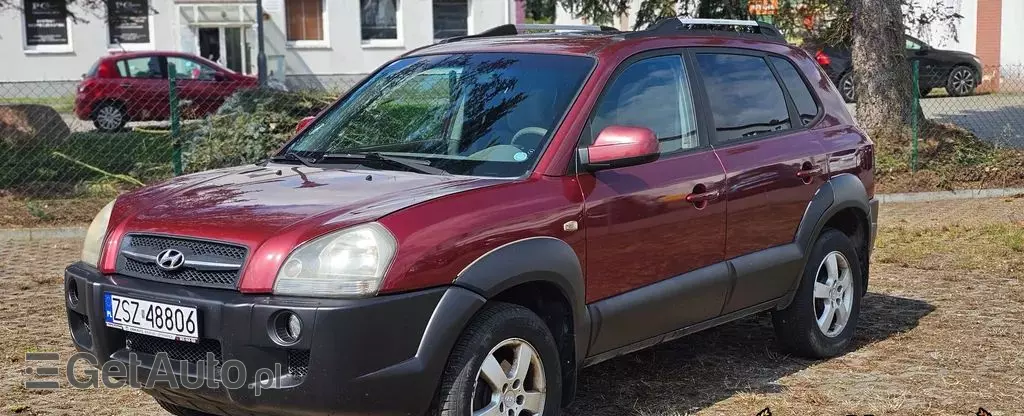 HYUNDAI Tucson 