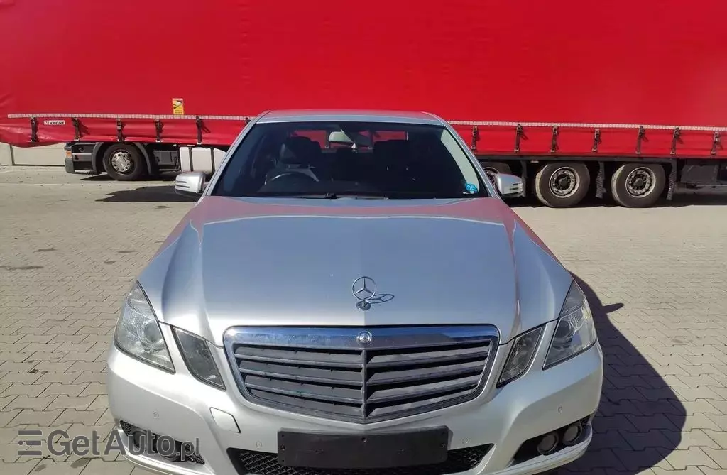 MERCEDES-BENZ Klasa E 