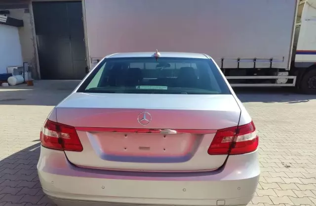 MERCEDES-BENZ Klasa E 
