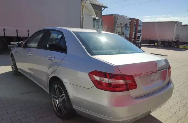 MERCEDES-BENZ Klasa E 