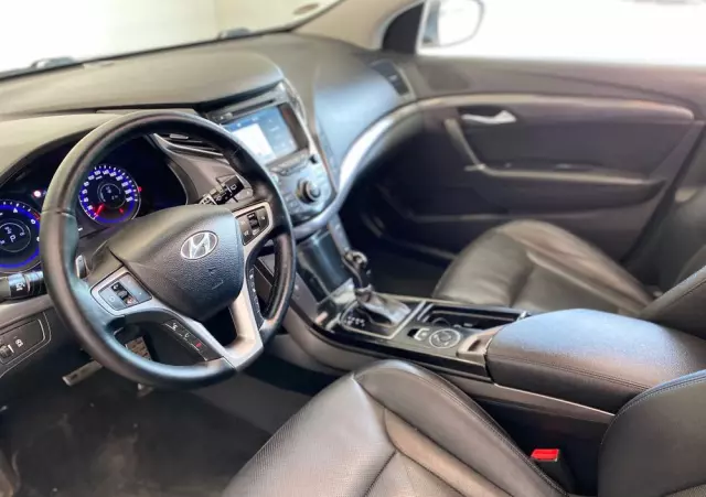 HYUNDAI I40 1.7 CRDi BlueDrive Premium DCT