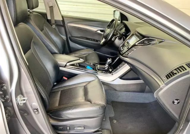 HYUNDAI I40 1.7 CRDi BlueDrive Premium DCT