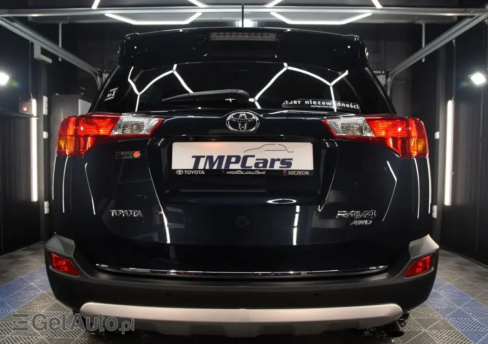 TOYOTA RAV4 2.0 D-4D Active