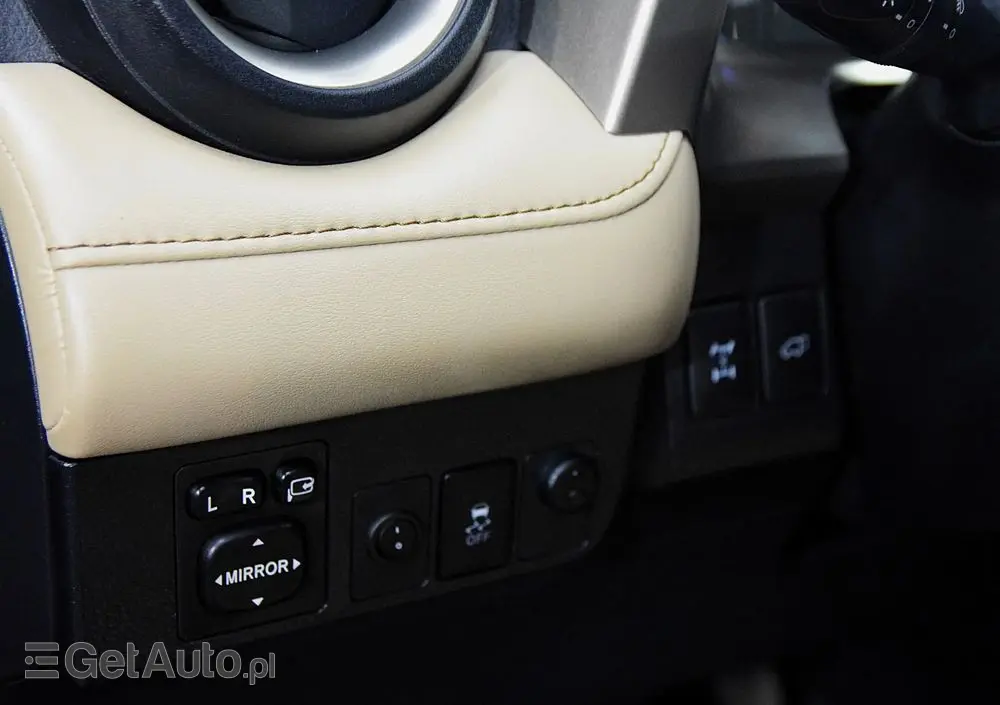 TOYOTA RAV4 2.0 D-4D Active