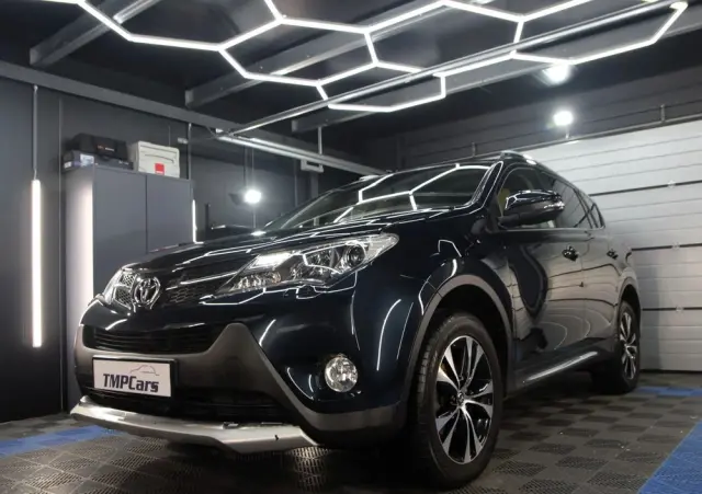 TOYOTA RAV4 2.0 D-4D Active