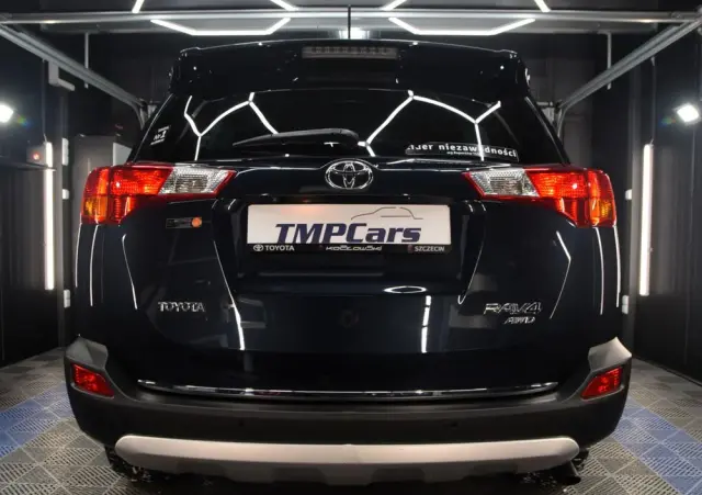 TOYOTA RAV4 2.0 D-4D Active