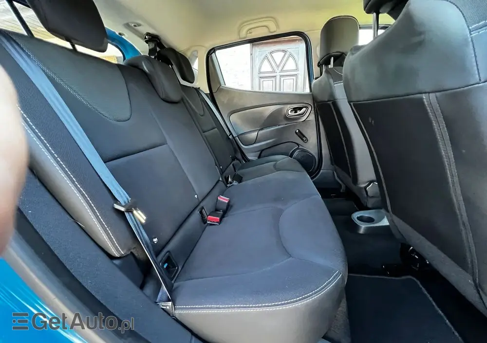 RENAULT Clio 1.2 16V 75 LIMITED