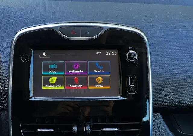 RENAULT Clio 1.2 16V 75 LIMITED